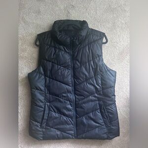 Gap Puffer Vest